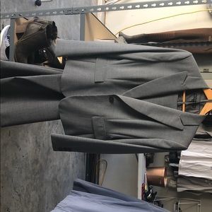 Antonio Melani Women’s business suit